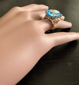 25.25 Carats Impressive Natural Swiss Blue Topaz and Diamond 14K Solid Yellow Gold Ring