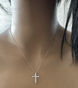 1.10Ct Stunning 14K Solid White Gold Diamond Cross Pendant Necklace