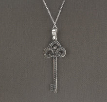 Load image into Gallery viewer, 0.60Ct Stunning 14K Solid White Gold Diamond Key Pendant Necklace