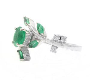 2.00 Carats Impressive Natural Emerald and Diamond 14K White Gold Ring