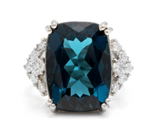 Load image into Gallery viewer, 13.70 Carats Natural Impressive London Blue Topaz and Diamond 14K White Gold Ring