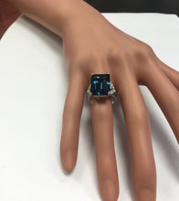 Load image into Gallery viewer, 13.70 Carats Natural Impressive London Blue Topaz and Diamond 14K White Gold Ring