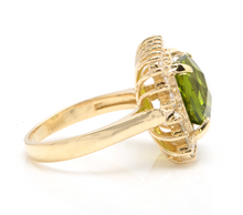 Load image into Gallery viewer, 5.50 Carats Natural Very Nice Looking Peridot and Diamond 14K Solid Yellow Gold Ring