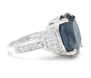20.60 Carats Exquisite Natural Blue Sapphire and Diamond 14K Solid White Gold Ring