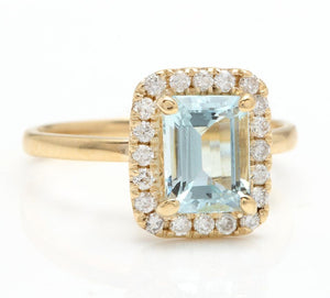 2.10 Carats Impressive Natural Aquamarine and Diamond 14K Yellow Gold Ring