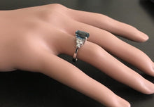 Load image into Gallery viewer, 3.00 Carats Natural Impressive London Blue Topaz and Diamond 14K White Gold Ring
