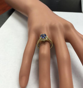 2.00 Carats Natural Impressive Tanzanite and Diamond 14K Solid Yellow Gold Ring