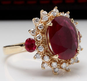 6.00 Carats Impressive Red Ruby and Diamond 14K Yellow Gold Ring