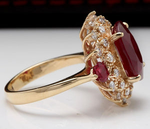 6.00 Carats Impressive Red Ruby and Diamond 14K Yellow Gold Ring