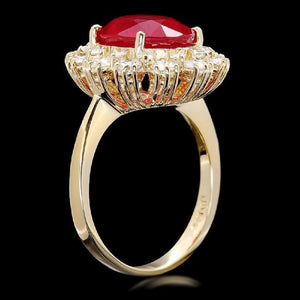 6.60 Carats Impressive Natural Red Ruby and Diamond 14K Yellow Gold Ring