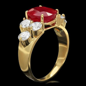 5.70 Carats Impressive Red Ruby and Natural Diamond 14K Yellow Gold Ring