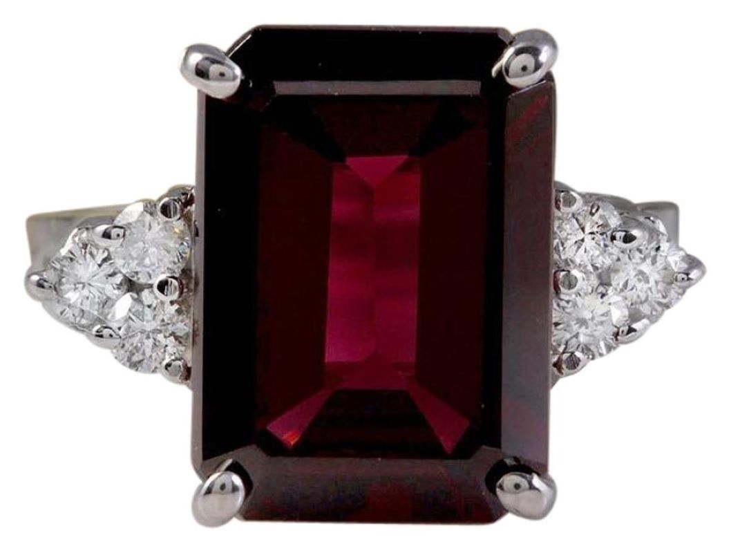 9.25 Carats Natural Impressive Red Garnet and Diamond 14K White Gold Ring