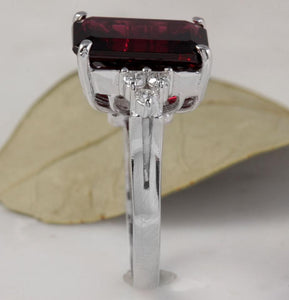 9.25 Carats Natural Impressive Red Garnet and Diamond 14K White Gold Ring
