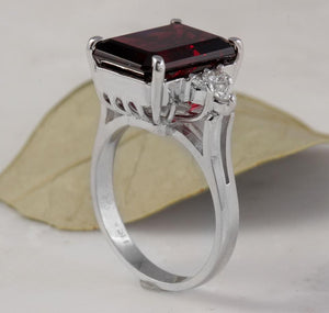9.25 Carats Natural Impressive Red Garnet and Diamond 14K White Gold Ring