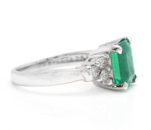 Load image into Gallery viewer, 2.90 Carats Natural Emerald and Diamond 14K Solid White Gold Ring