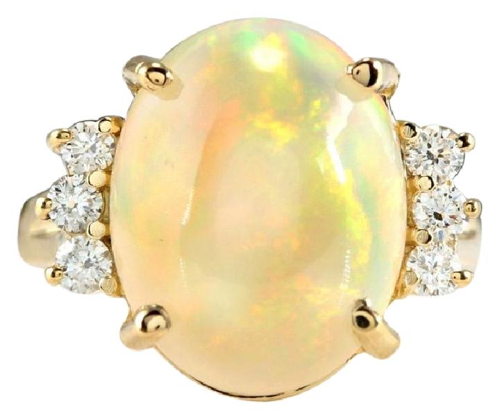 6.30 Carats Natural Impressive Ethiopian Opal and Diamond 14K Solid Yellow Gold Ring