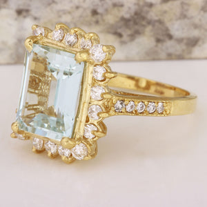 5.15 Carats Natural Aquamarine and Diamond 14K Solid Yellow Gold Ring
