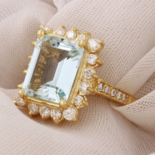 Load image into Gallery viewer, 5.15 Carats Natural Aquamarine and Diamond 14K Solid Yellow Gold Ring