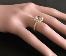 Load image into Gallery viewer, 2.60 Carats Impressive Natural Morganite and Diamond 14K Yellow Gold Ring