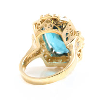 Load image into Gallery viewer, 13.75 Carats Natural Impressive London Blue Topaz and Diamond 14K Yellow Gold Ring