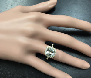 3.10 Carats Impressive Natural Aquamarine and Diamond 14K Yellow Gold Ring