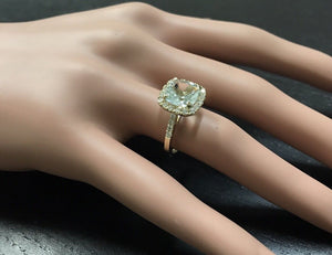 3.10 Carats Impressive Natural Aquamarine and Diamond 14K Yellow Gold Ring