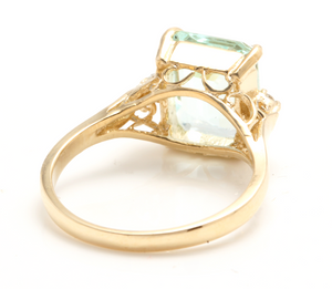 3.58 Carats Impressive Natural Aquamarine and Diamond 14K Yellow Gold Ring