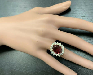 8.50 Carats Natural Very Nice Looking Tourmaline and Diamond 14K Solid Yellow Gold Ring