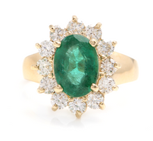 Load image into Gallery viewer, 4.40 Carats Natural Emerald and Diamond 14K Solid Yellow Gold Ring