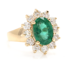 Load image into Gallery viewer, 4.40 Carats Natural Emerald and Diamond 14K Solid Yellow Gold Ring