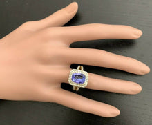 Load image into Gallery viewer, 5.50 Carats Natural Very Nice Looking Tanzanite and Diamond 14K Solid Yellow Gold Ring