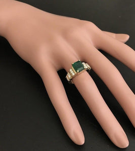 2.80 Carats Natural Emerald and Diamond 14K Solid Yellow Gold Ring