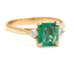 1.08 Carats Natural Emerald and Diamond 14K Solid Yellow Gold Ring