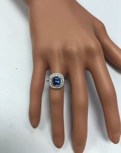 2.60 Carats Natural Very Nice Looking Tanzanite and Diamond 14K Solid White Gold Ring
