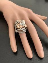 Load image into Gallery viewer, 2.50Ct Splendid Natural Diamond 14K Solid Two-Tone Gold Flower Ring