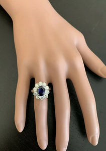 4.30 Carats Exquisite Natural Blue Sapphire and Diamond 14K Solid White Gold Ring