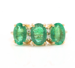 2.50 Carats Natural Emerald and Diamond 14K Solid White Gold Ring