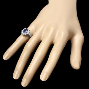 2.80 Carats Natural Sapphire and Diamond 14K Solid White Gold Ring