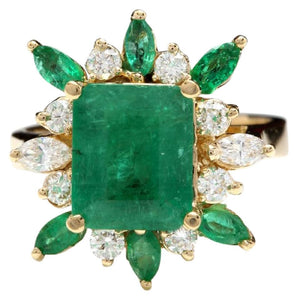 5.05 Carats Natural Emerald and Diamond 14K Solid Yellow Gold Ring