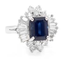 Load image into Gallery viewer, 5.04 Carats Exquisite Natural Blue Sapphire and Diamond 14K Solid White Gold Ring