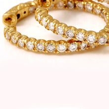 Load image into Gallery viewer, Exquisite 2.10 Carats Natural Diamond 14K Solid Yellow Gold Hoop Earrings