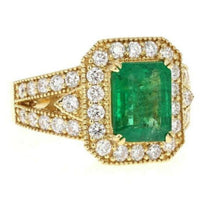 Load image into Gallery viewer, 4.40 Carats Natural Emerald and Diamond 14K Solid Yellow Gold Ring