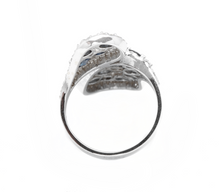 Load image into Gallery viewer, 5.50 Carats Exquisite Natural Blue Sapphire and Diamond 14K Solid White Gold Ring