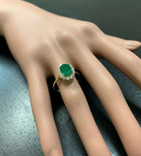 Load image into Gallery viewer, 2.50 Carats Exquisite Emerald and Diamond 14K Solid Yellow Gold Ring