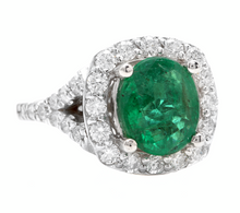Load image into Gallery viewer, 4.65 Carats Natural Emerald and Diamond 14K Solid White Gold Ring