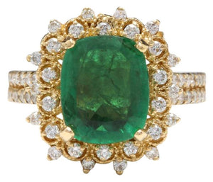 4.50 Carats Natural Emerald and Diamond 14K Solid Yellow Gold Ring
