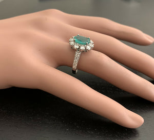 3.20 Carats Exquisite Emerald and Diamond 14K Solid White Gold Ring