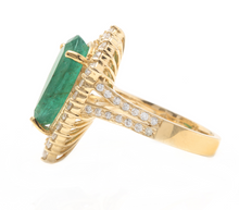 Load image into Gallery viewer, 8.20 Carats Natural Emerald and Diamond 14K Solid Yellow Gold Ring