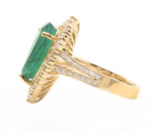 8.20 Carats Natural Emerald and Diamond 14K Solid Yellow Gold Ring