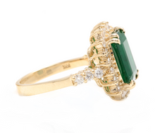 Load image into Gallery viewer, 5.20ct Natural Emerald &amp; Diamond 14k Solid Yellow Gold Ring
